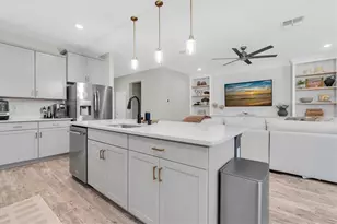 8110 Praise Dr, Tampa, FL 33625 - Photo 18