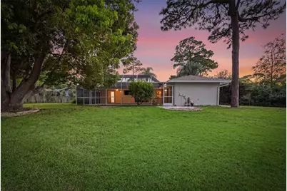 505 Bamboo Court, Tarpon Springs, FL 34689 - Photo 8