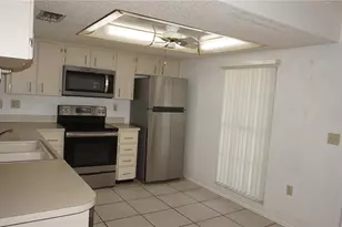 12543 Dearborn Dr, Hudson, FL 34667 - Photo 2
