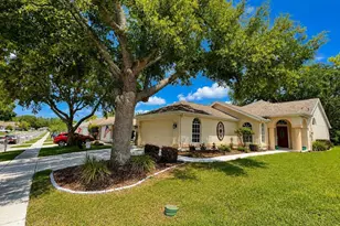 5556 Legend Hills Ln, Spring Hill, FL 34609 - Photo 4