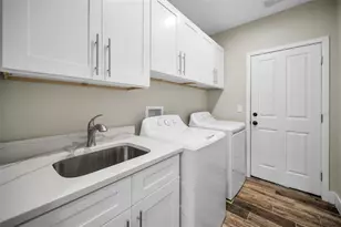 1629 Salmonberry St, Wesley Chapel, FL 33543 - Photo 46