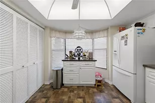 3249 Lori Ln, New Port Richey, FL 34655 - Photo 6