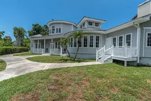 5617 Palmetto Rd, New Port Richey, FL 34652 - Photo 1