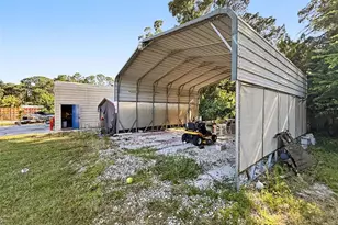 7813 Leo Kidd Ave, Port Richey, FL 34668 - Photo 4