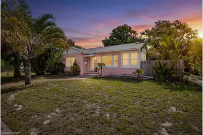 1005 15th Street N, Saint Petersburg, FL 33705 - Photo 2