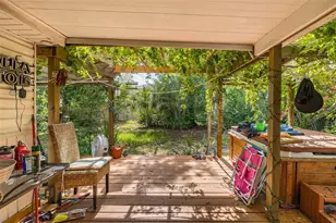1005 15th St N, Saint Petersburg, FL 33705 - Photo 24