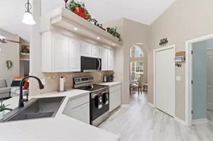 1131 E Bluebird Ct, Hernando, FL 34442 - Photo 12