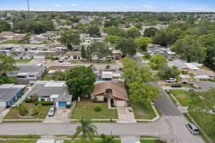 5653 Lima Dr, Holiday, FL 34690 - Photo 4
