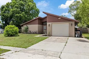 5653 Lima Dr, Holiday, FL 34690 - Photo 10