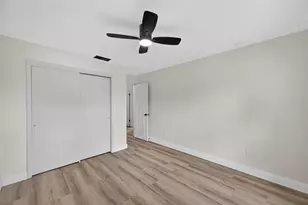 10221 Landmark Dr, Hudson, FL 34667 - Photo 18
