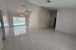 2037 Finland Dr, Spring Hill, FL 34609 - Photo 6
