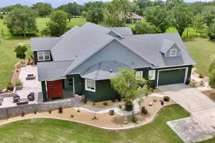 32112 Jack Russell Ct, Dade City, FL 33525 - Photo 1