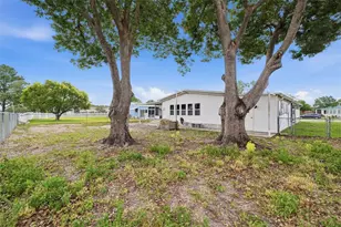 15439 Brookridge Blvd, Brooksville, FL 34613 - Photo 26
