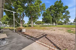 15439 Brookridge Blvd, Brooksville, FL 34613 - Photo 24