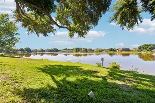 6910 Lake Pl Ct, Tampa, FL 33634 - Photo 36