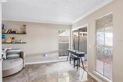 6910 Lake Place Court, Tampa, FL 33634 - Photo 10
