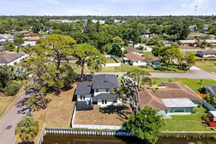 1801 Lakewood Dr S, Saint Petersburg, FL 33714 - Photo 48
