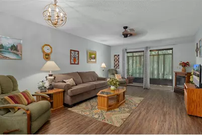 2102 Forester Way, Spring Hill, FL 34606 - Photo 12