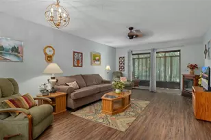 2102 Forester Way, Spring Hill, FL 34606 - Photo 12