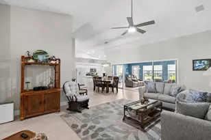 18730 Worthington Dr, Hudson, FL 34667 - Photo 8