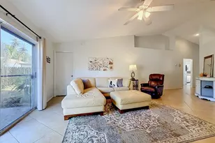 13436 Silvercreek Dr, Riverview, FL 33579 - Photo 10
