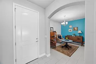 123 N Florida Ave, Tarpon Springs, FL 34689 - Photo 6