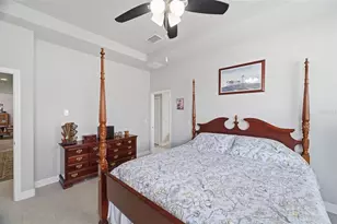 123 N Florida Ave, Tarpon Springs, FL 34689 - Photo 20
