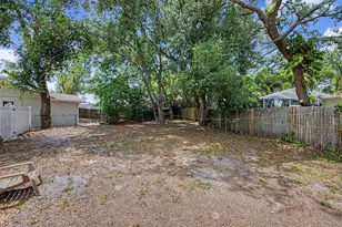 6325 SE Sarah Ln, New Port Richey, FL 34653 - Photo 30