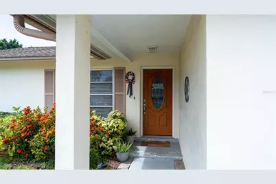 150 Stafford Circle, Palm Harbor, FL 34684 - Photo 2