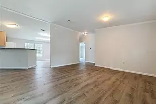 12510 Banbury Ave, New Port Richey, FL 34654 - Photo 10