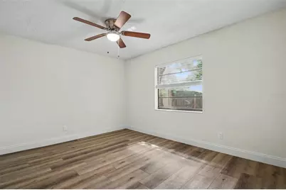 5305 E 127th Avenue, Tampa, FL 33617 - Photo 26