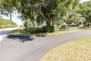 24063 Hayman Rd, Brooksville, FL 34602 - Photo 12
