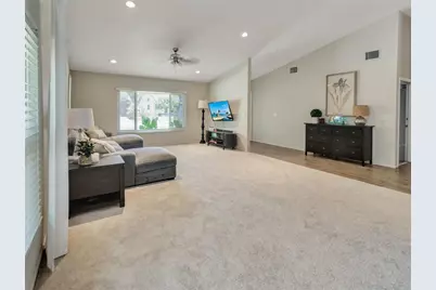 12004 Steppingstone Boulevard, Tampa, FL 33635 - Photo 4