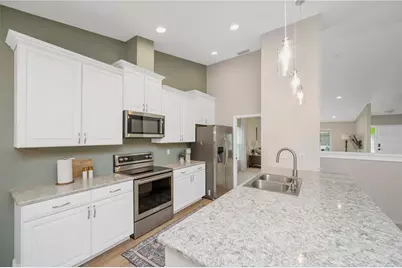 12004 Steppingstone Boulevard, Tampa, FL 33635 - Photo 8