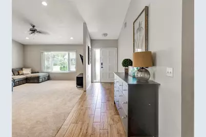 12004 Steppingstone Boulevard, Tampa, FL 33635 - Photo 6