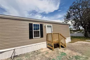 9024 Kosimo St, New Port Richey, FL 34654 - Photo 2