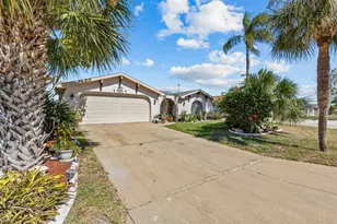 15639 Bertram Dr, Hudson, FL 34667 - Photo 2