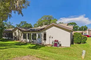 7511 Heather Walk Dr, Weeki Wachee, FL 34613 - Photo 10