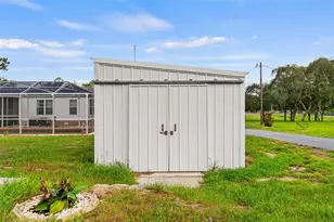 8020 Grant St, Brooksville, FL 34613 - Photo 20