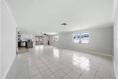 13815 Plumosa Avenue, Hudson, FL 34667 - Photo 8