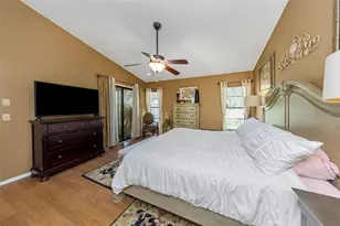 10665 Fallen Leaf Ln, Port Richey, FL 34668 - Photo 30