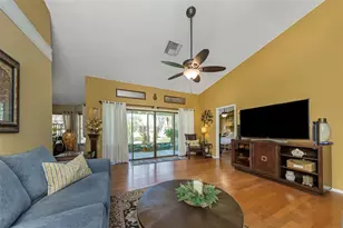 10665 Fallen Leaf Ln, Port Richey, FL 34668 - Photo 10