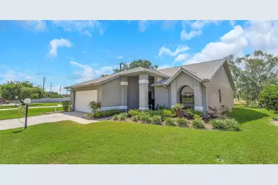 10665 Fallen Leaf Lane, Port Richey, FL 34668 - Photo 2