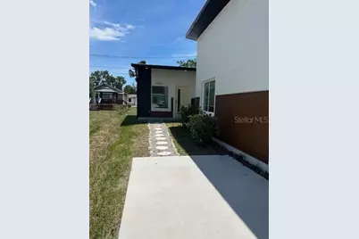 2020 14th Avenue S #2020 1/2, Saint Petersburg, FL 33712 - Photo 2