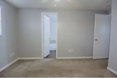 8235 Donaldson Drive, Tampa, FL 33615 - Photo 20