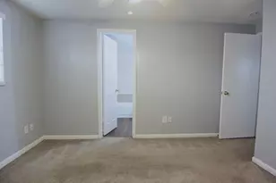 8235 Donaldson Dr, Tampa, FL 33615 - Photo 20