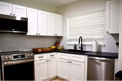 4636 W Bay Court Avenue, Tampa, FL 33611 - Photo 6