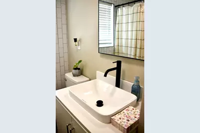 4636 W Bay Court Avenue, Tampa, FL 33611 - Photo 12