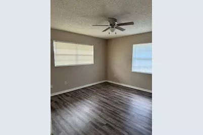 4507 Yorkshire Avenue, Spring Hill, FL 34609 - Photo 18