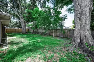 2761 Oak Bend Ct, New Port Richey, FL 34655 - Photo 32